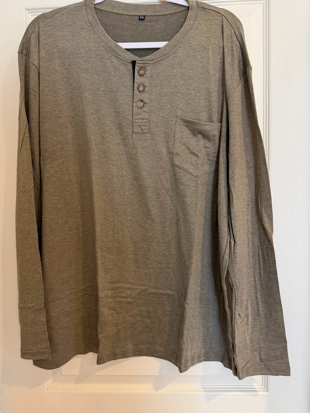 Men's Long-Sleeve Henley Shirt in Olive Brown
